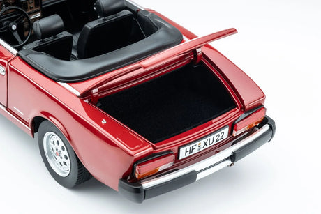TOURING MODELCARS 1_18 Pininfarina Spidereuropa 1982 - rosso 18125000_13.webp